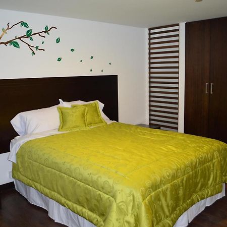 Hostal Delia Victoria Cuenca Luaran gambar
